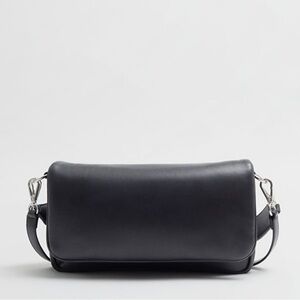 &Other Stories Versatile Crossbody bag
